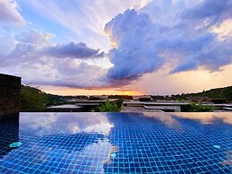 Designer Panoramic Seaview 2br Pool Villa Naithon Beach Num7131