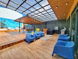 SUNRISEGOODHOUSE