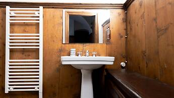 Roma 34 in Bormio With 2 Bedrooms and 2 Bathrooms