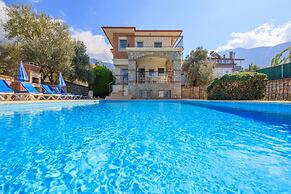 Golden Trio Villa in Oludeniz