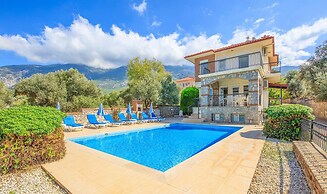 Golden Trio Villa in Oludeniz