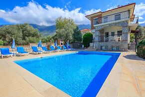 Golden Trio Villa in Oludeniz