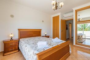 Villa Tavagueira in Guia