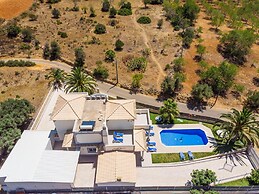 Villa Tavagueira in Guia