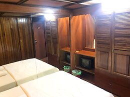 OYO 90909 I.villa Inn