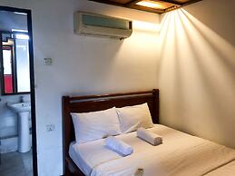 OYO 90909 I.villa Inn