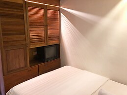 OYO 90909 I.villa Inn