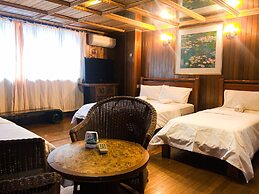 OYO 90909 I.villa Inn