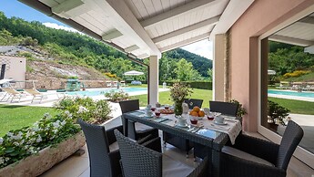 Heartbreaking Charming Villa in Chipieri - Marche