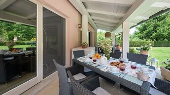 Heartbreaking Charming Villa in Chipieri - Marche