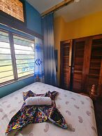 Lux Suites Solar Holiday Apartments