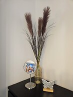 Ludwinowska Cozy Apartment by Renters