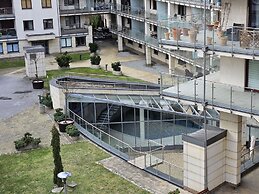 Ludwinowska Cozy Apartment by Renters