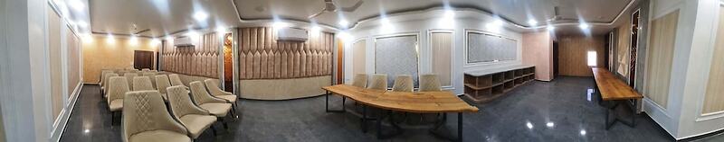 Hotel Royal Vrindavan