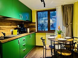 5 to stay close to the Castle