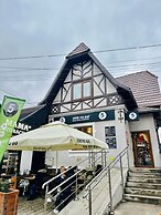 5 to stay close to the Castle