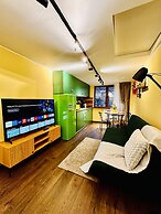 5 to stay close to the Castle