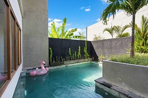 Octo 8 Villa by Hombali