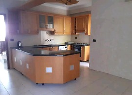 Stunning 4-bed Apartment in Ain Saadeh