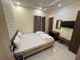 Hotel Pratap Heights