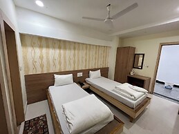 Hotel Pratap Heights