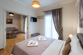 Blue Ark Gate to History