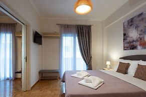 Blue Ark Gate to History