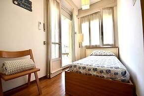 Blue Sky Apartment by Wonderful Italy