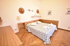 Blue Sky Apartment by Wonderful Italy