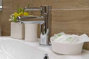 NINA'S  ACCOMMODATIONS IN VENICE CENTER