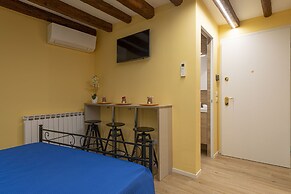 NINA'S  ACCOMMODATIONS IN VENICE CENTER