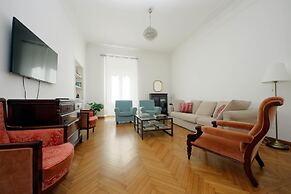 Treasurerome Spanish Steps Family 4BR
