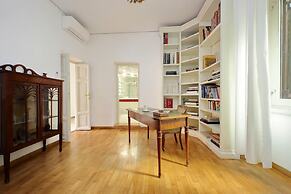 Treasurerome Spanish Steps Family 4BR