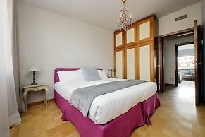 Treasurerome Spanish Steps Penthouse 4BR