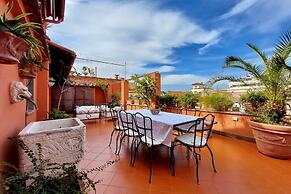 Treasurerome Spanish Steps Penthouse 4BR