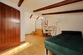 Treasurerome Spanish Steps Penthouse 4BR