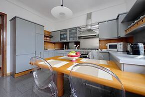 Treasurerome Spanish Steps Penthouse 4BR