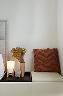 Stunning View 2-bed in Port Melbourne w/ Parking