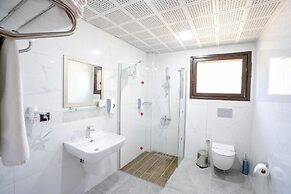 İNCEKUM WEST OTEL