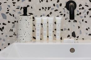 Exclusive Apartment by Renters Prestige