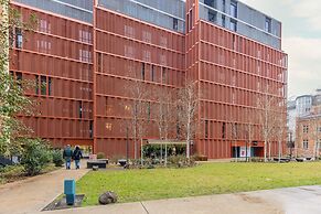 Exclusive Apartment by Renters Prestige