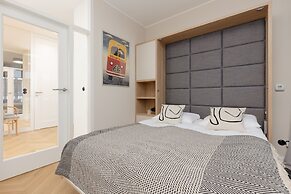 Exclusive Apartment by Renters Prestige