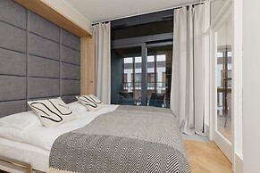 Exclusive Apartment by Renters Prestige