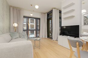 Luxurious Studio by Renters Prestige