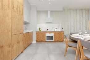 Luxurious Studio by Renters Prestige