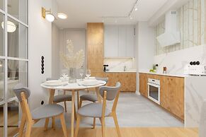 Luxurious Studio by Renters Prestige