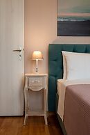 Blue Ark Acropolis Compass