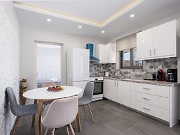 Alkistis Sweet Homes