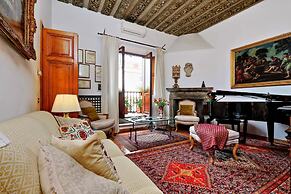 Treasurerome Daphne Terrace Suite 2BR