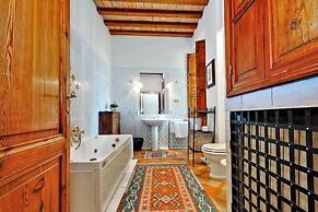 Treasurerome Daphne Terrace Suite 2BR